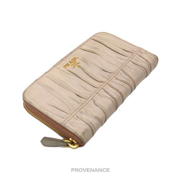 🔴 Prada Zip Long Wallet - Blush Nappa Gaufre Leather - Picture 5 of 11